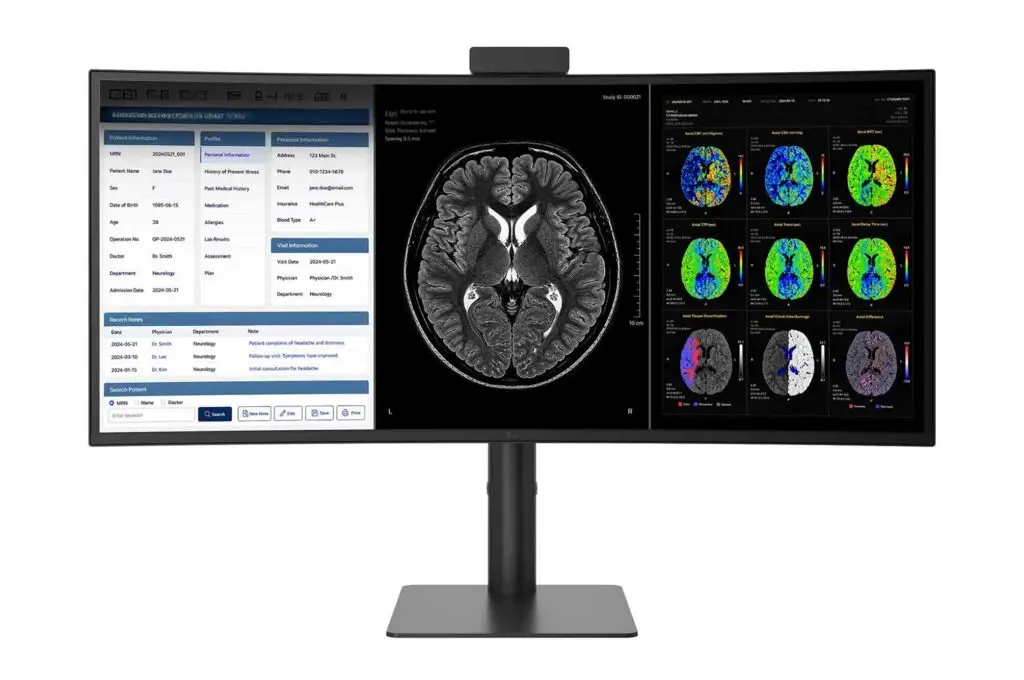 40" Curved Display for Diagnostic Radiology and Remote Reading